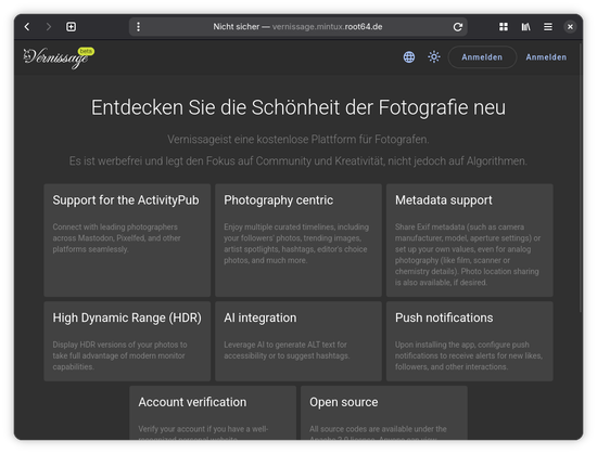The Vernissage homepage opened in GNOME Web.